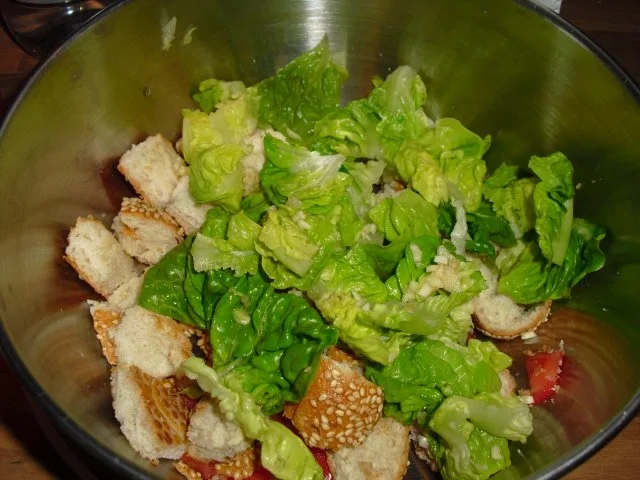 Rezept: Panzanella mit Haloumi Bild Nr. 3 Panzanella mit Haloumi - Rezept - Bild Nr. 3