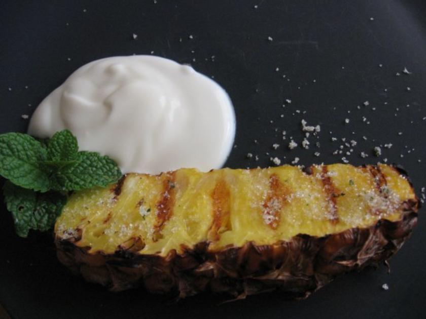 Gegrillte Ananas mit Minzzucker - Rezept - kochbar.de