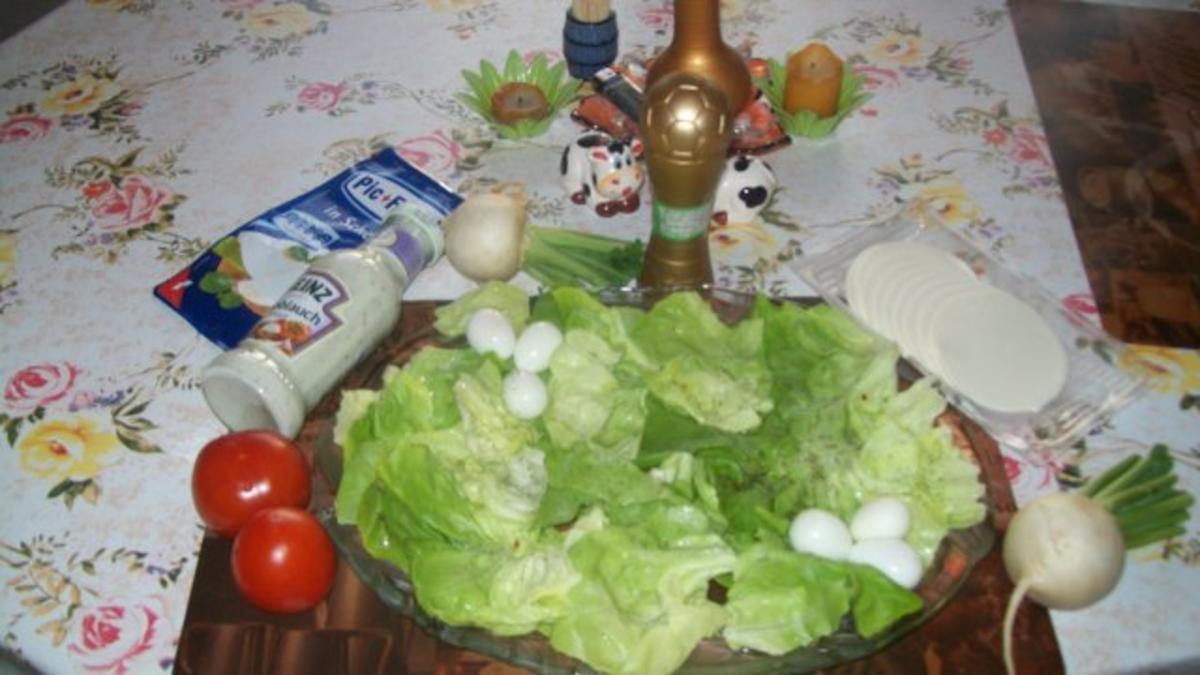 Irenes Salatplatte herzhaft & süß mit gerösteten Brötchenscheiben !! - Rezept - Bild Nr. 2