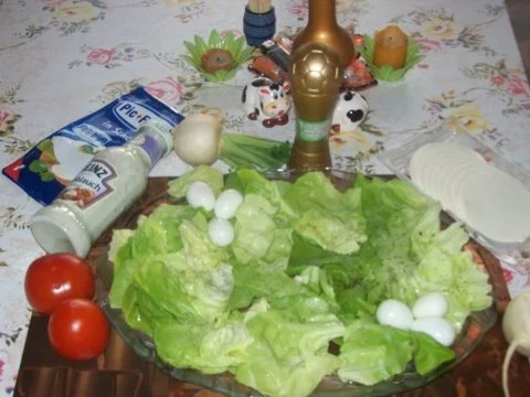 Irenes Salatplatte herzhaft & süß mit gerösteten Brötchenscheiben !! - Rezept - Bild Nr. 2