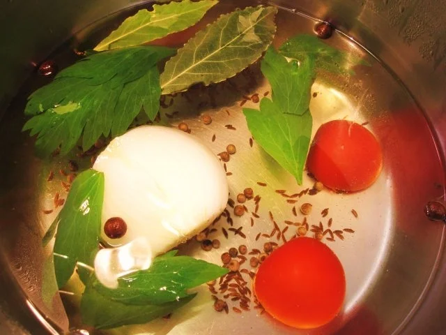 Rezept: Schinken in würzigem Sud ... Bild Nr. 4 Schinken in würzigem Sud ... - Rezept - Bild Nr. 4