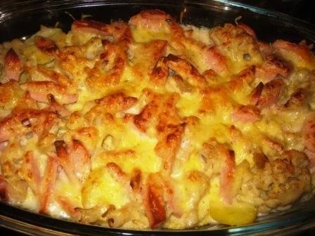 Blumenkohl-Kartoffelauflauf mit Fleischwurst - Rezept