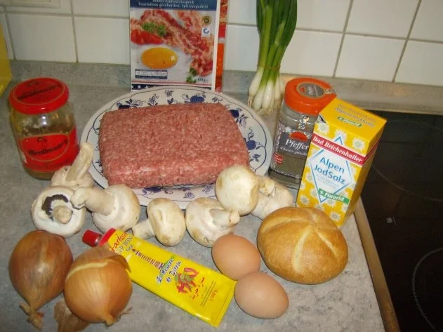 Rezept: Hackbraten mal anders mit viel Soße Bild Nr. 2 Hackbraten mal anders mit viel Soße - Rezept - Bild Nr. 2