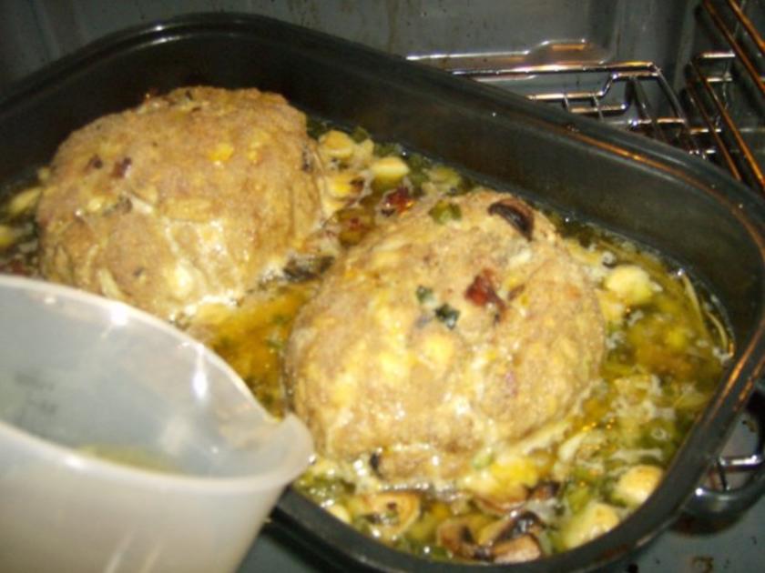 Hackbraten mal anders mit viel Soße - einfach - von moniundpeter