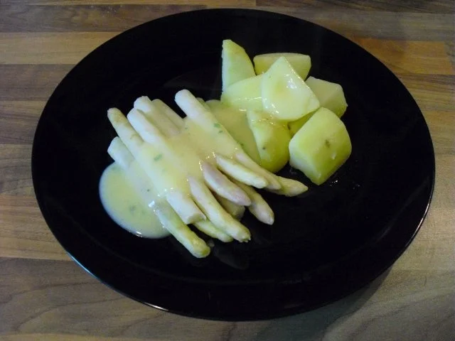 Spargel mit Sauce Hollandaise - Rezept - Bild Nr. 6