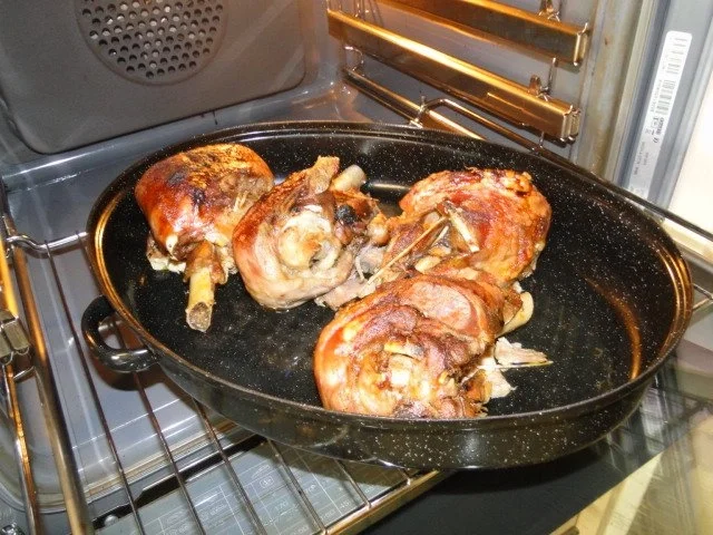 Putenoberkeulen mit glasierten Möhren - Rezept - Bild Nr. 3