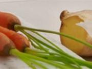 Karotten mit Orangen-Ingwer-Marinade - Rezept