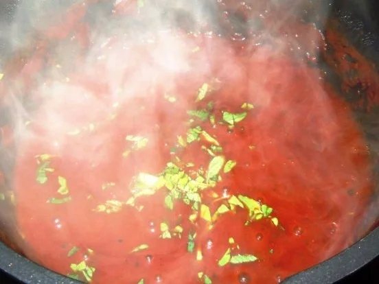 Parmesan-Hähnchen mit Tomatensauce und Basmatireis - Rezept - Bild Nr. 4