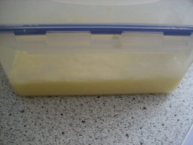 Rezept: Bienenstich mit Vanillepudding-Creme und Mandeln Bild Nr. 7 Bienenstich mit Vanillepudding-Creme und Mandeln - Rezept - Bild Nr. 7