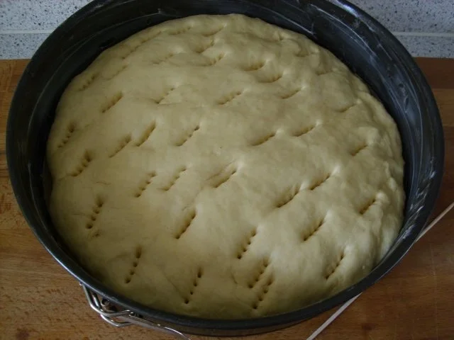 Rezept: Bienenstich mit Vanillepudding-Creme und Mandeln Bild Nr. 8 Bienenstich mit Vanillepudding-Creme und Mandeln - Rezept - Bild Nr. 8