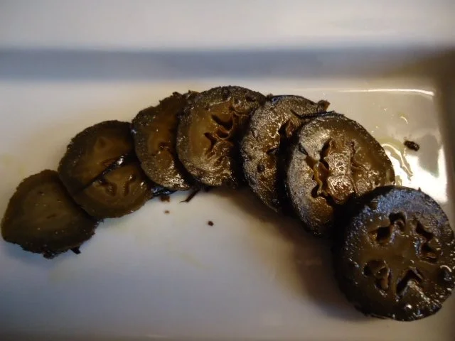 Grüne Walnüsse süß-sauer - Rezept