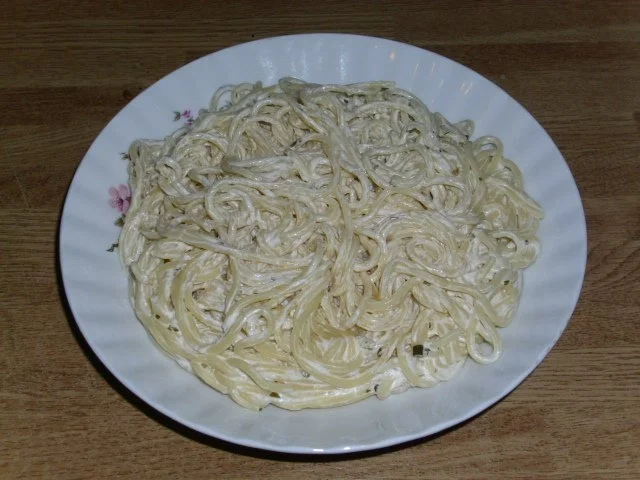 Rezept: Kräuter Frischkäse-Spaghetti Kräuter Frischkäse-Spaghetti - Rezept