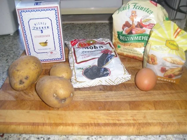 Rezept: Mohnnudeln Bild Nr. 2 Mohnnudeln - Rezept - Bild Nr. 2