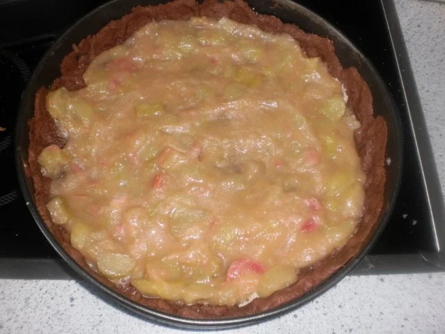 Fruchtiger Käsekuchen mit erfrischendem Rhabarber - Rezept - Bild Nr. 11