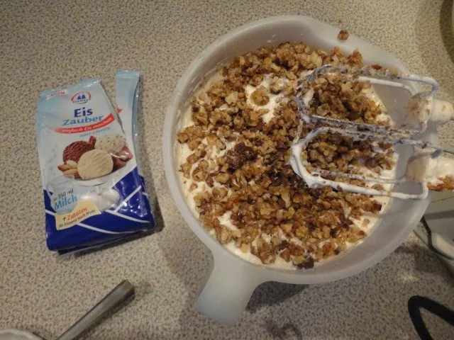 Knusper Walnuß Eis - Rezept - Bild Nr. 7