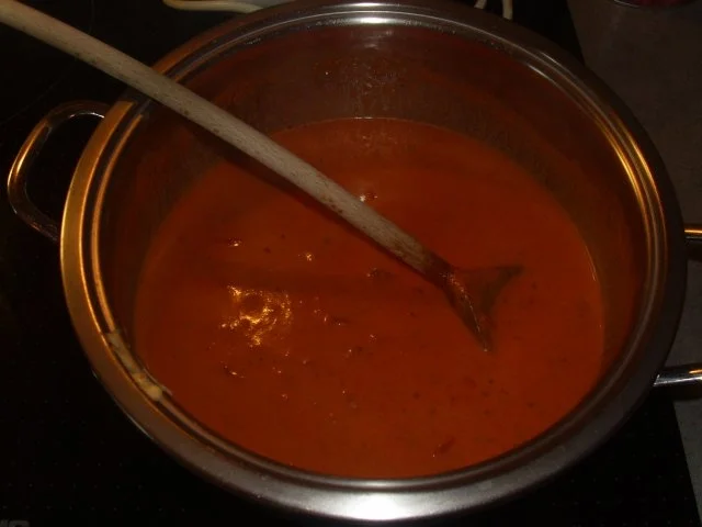 Rezept: Tellergerichte: Eier in Tomatensosse und Kräuterreis Bild Nr. 3 Tellergerichte: Eier in Tomatensosse und Kräuterreis - Rezept - Bild Nr. 3