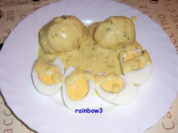 Rezept: Kochen: Eier in Senf-Kräuter-Sauce Kochen: Eier in Senf-Kräuter-Sauce - Rezept