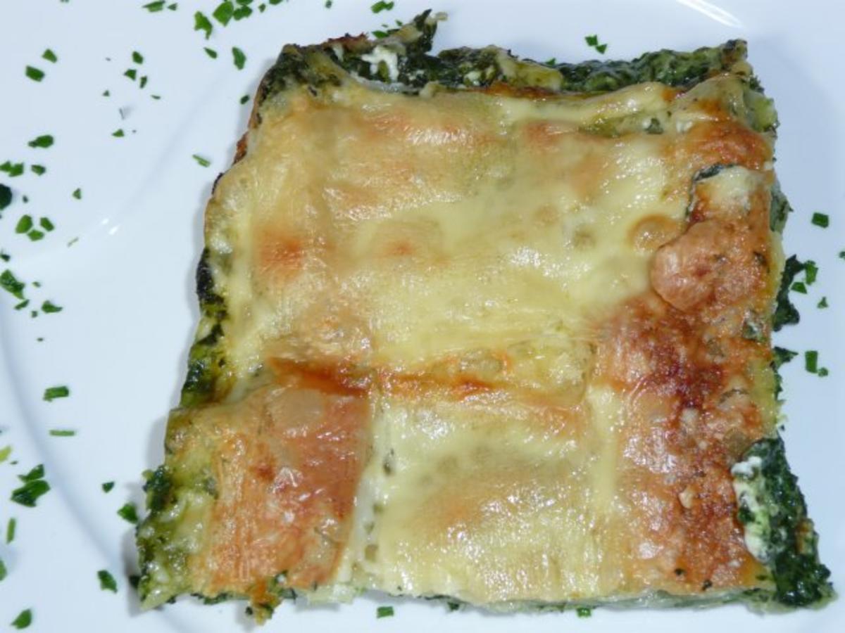 Spinatlasagne .... rein vegetarisch für unseren Neu-Vegi und uns ...