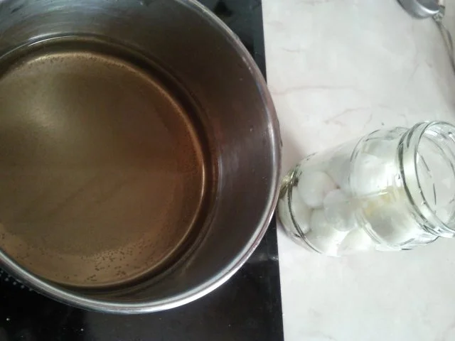 Rezept: Wachteleier eingelegt Bild Nr. 4 Wachteleier eingelegt - Rezept - Bild Nr. 4