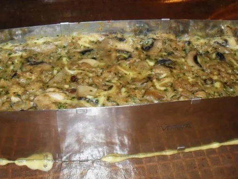 Rezept: Champignonterrine Bild Nr. 2 Champignonterrine - Rezept - Bild Nr. 2