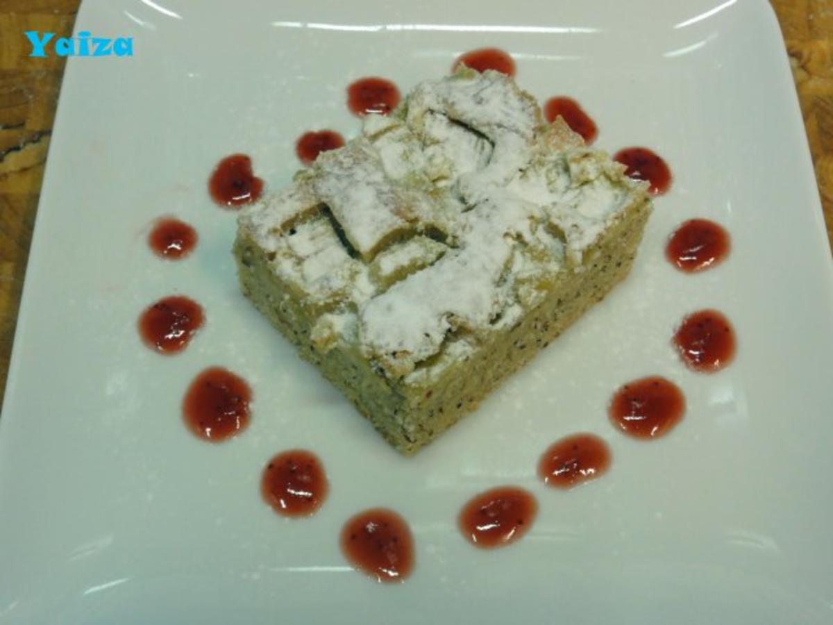 Saftiger Rhabarberkuchen - einfach - 224 kcal/100g