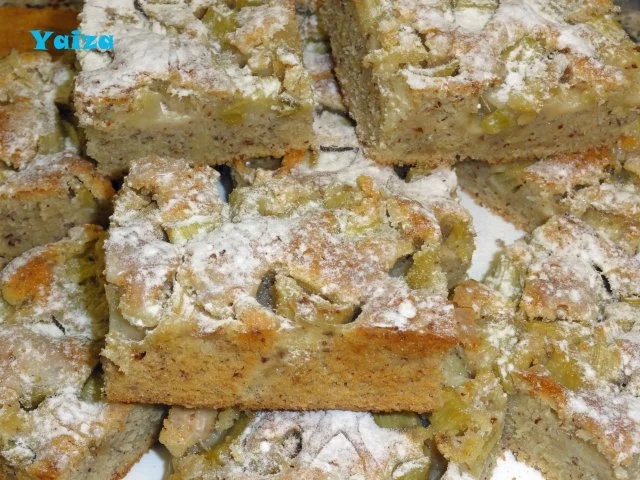 Rezept: Saftiger Rhabarberkuchen Bild Nr. 6 Saftiger Rhabarberkuchen - Rezept - Bild Nr. 6