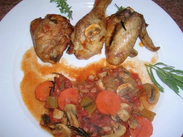 Rezept: Huhn (Hähnchen) nach Jägerinnen-Art (Pollo alla Cacciatora) Bild Nr. 3 Huhn (Hähnchen) nach Jägerinnen-Art (Pollo alla Cacciatora) - Rezept - Bild Nr. 3
