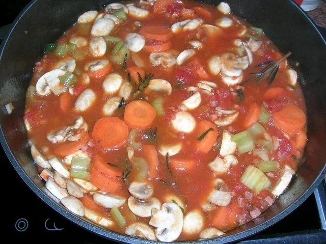 Rezept: Huhn (Hähnchen) nach Jägerinnen-Art (Pollo alla Cacciatora) Bild Nr. 9 Huhn (Hähnchen) nach Jägerinnen-Art (Pollo alla Cacciatora) - Rezept - Bild Nr. 9