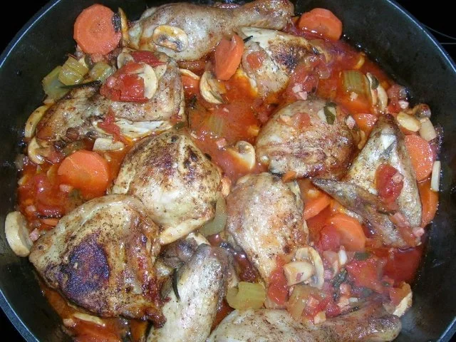 Rezept: Huhn (Hähnchen) nach Jägerinnen-Art (Pollo alla Cacciatora) Bild Nr. 11 Huhn (Hähnchen) nach Jägerinnen-Art (Pollo alla Cacciatora) - Rezept - Bild Nr. 11