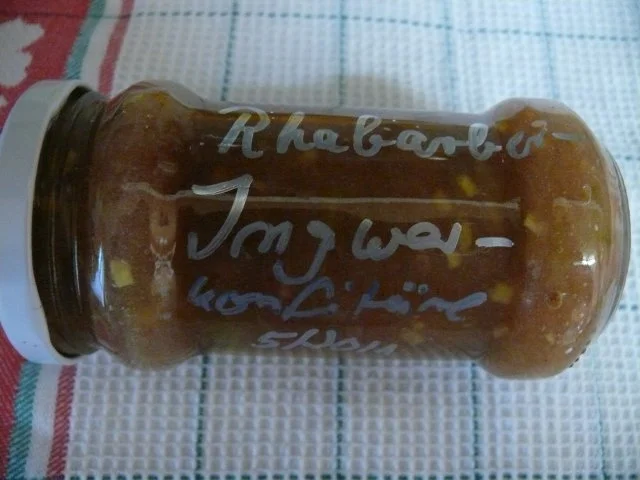 Rezept: Rhabarber-Ingwer-Marmelade Rhabarber-Ingwer-Marmelade - Rezept
