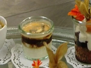 Cognaccrème mit Espresso, Zimt-Crème brûlée, Spekulatius-Kirschtörtchen - Rezept