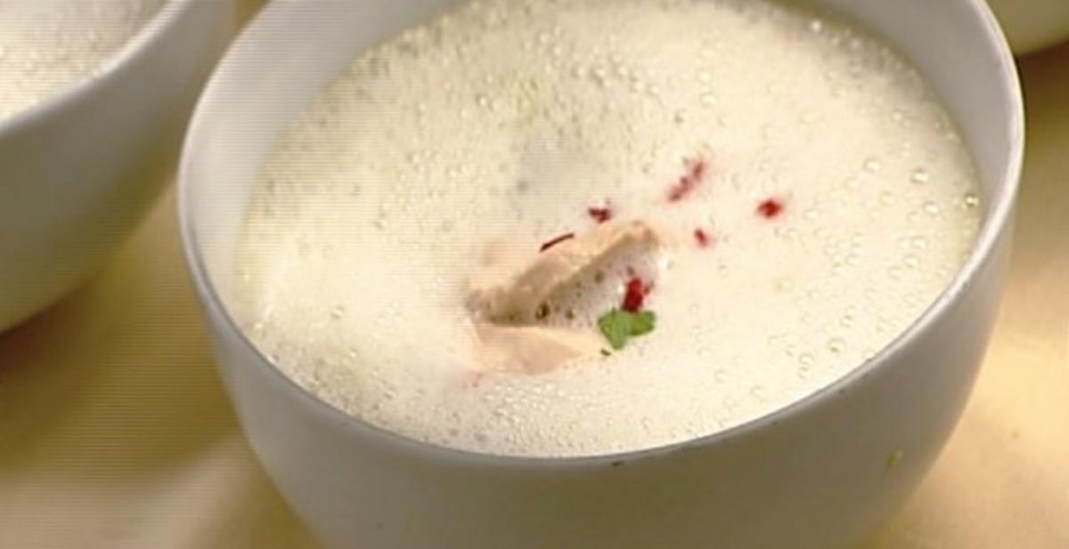 Tom Kha Gai – Hühnersuppe würziger Kokosmilch auf thailändische Art ...