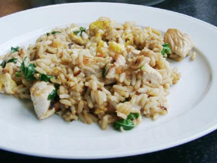WOK Gemüse mit Putenfleisch - 247 kcal/100g