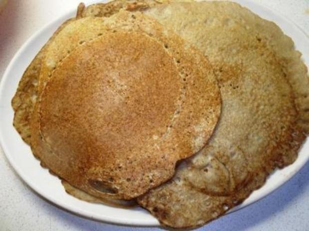 Galettes bretonische Buchweizenpfannkuchen