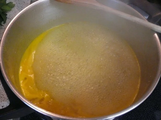 Rezept: Orangen-Ingwer-Konfitüre mit Zitronenmelisse Bild Nr. 8 Orangen-Ingwer-Konfitüre mit Zitronenmelisse - Rezept - Bild Nr. 8