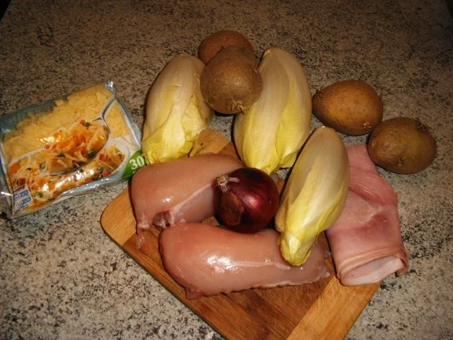 Rezept: Chicoree-Hähnchen-Auflauf Bild Nr. 2 Chicoree-Hähnchen-Auflauf - Rezept - Bild Nr. 2