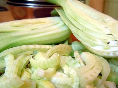 Rezept: Hähnchen-Fenchel-Orangen-Pfanne Bild Nr. 2 Hähnchen-Fenchel-Orangen-Pfanne - Rezept - Bild Nr. 2