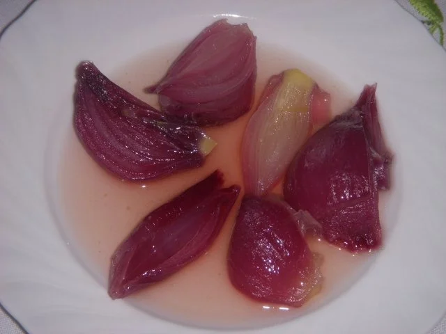 Rezept: GESCHMORTE ROTE HONIG-ZWIEBELN GESCHMORTE ROTE HONIG-ZWIEBELN - Rezept