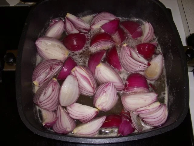 Rezept: GESCHMORTE ROTE HONIG-ZWIEBELN Bild Nr. 4 GESCHMORTE ROTE HONIG-ZWIEBELN - Rezept - Bild Nr. 4