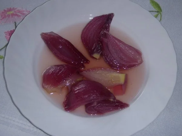 Rezept: GESCHMORTE ROTE HONIG-ZWIEBELN Bild Nr. 6 GESCHMORTE ROTE HONIG-ZWIEBELN - Rezept - Bild Nr. 6