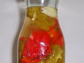 Gewürz: Chilli-Essig - Rezept