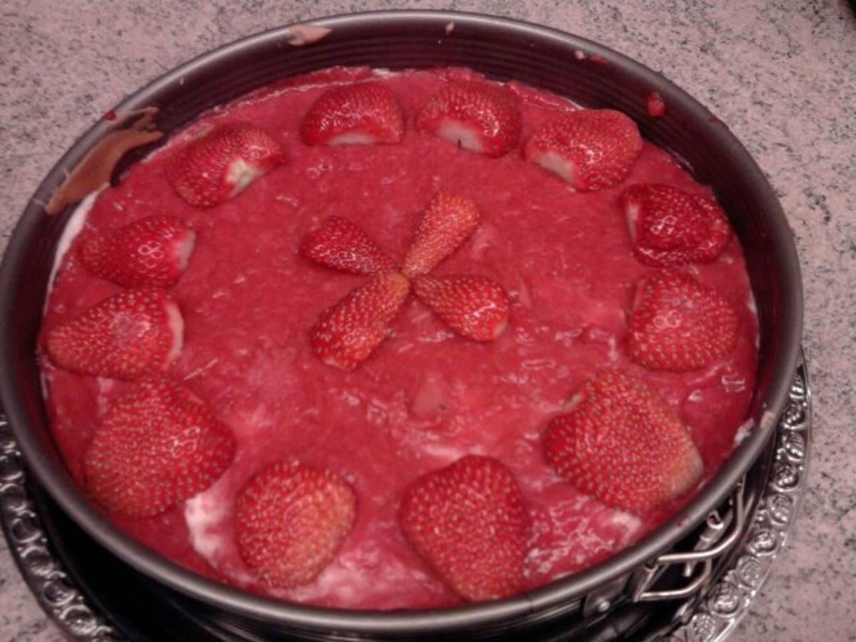 Erdbeer-Tiramisu-Torte - Rezept - Bild Nr. 10