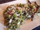Grüner Spargel mit einer Ziegenkäsesauce an Nudeln - Rezept