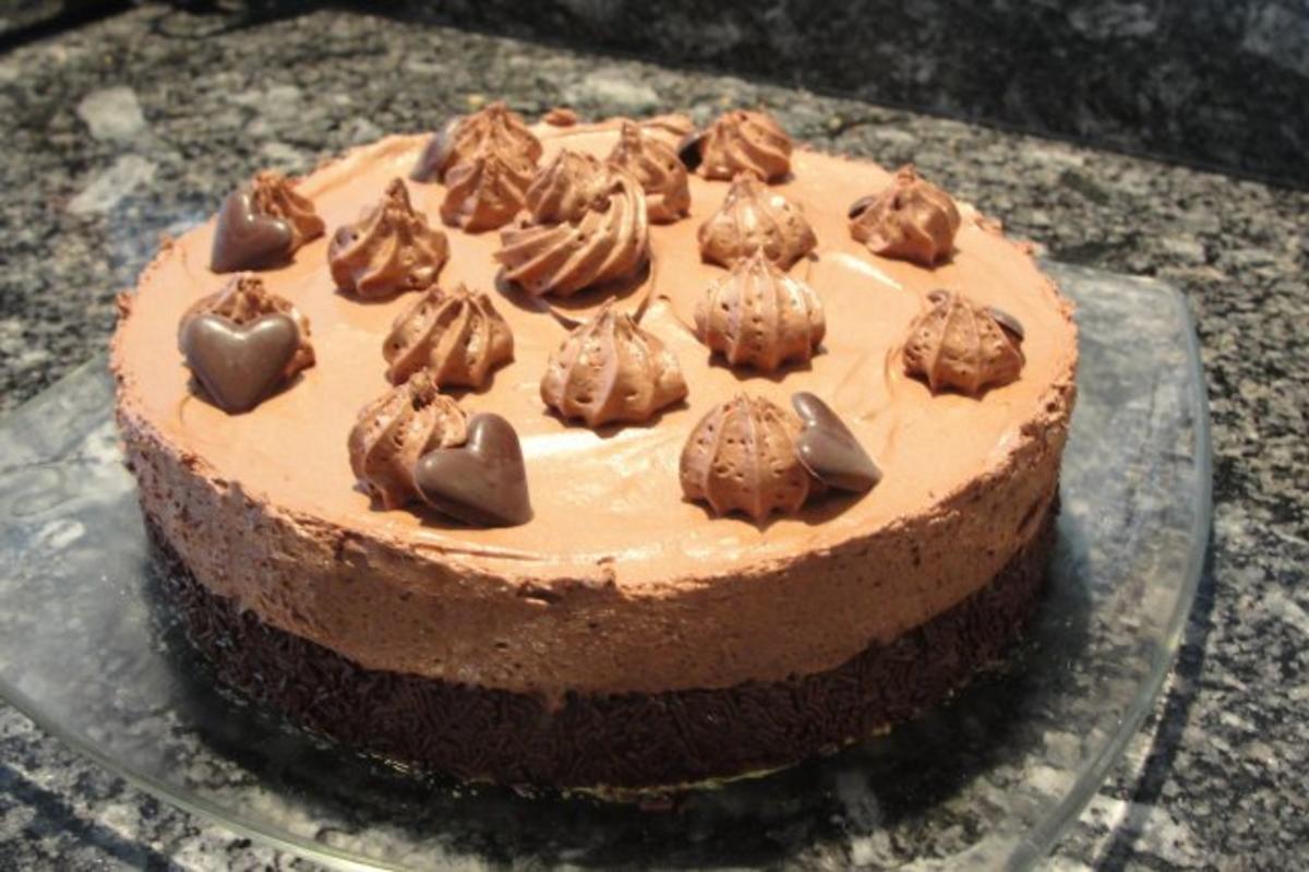 Schokoladen-Mousse Torte - Rezept