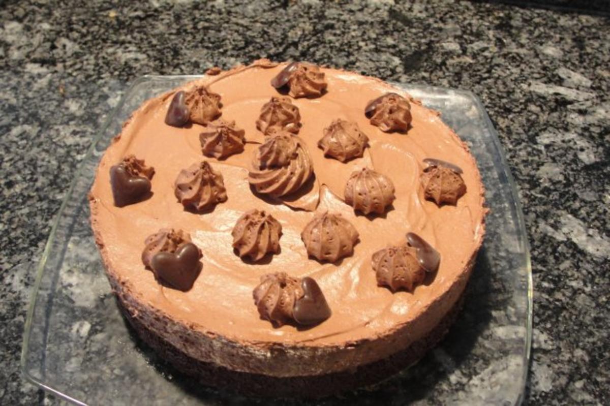 Schokoladen-Mousse Torte - Rezept - Bild Nr. 2