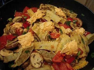 Maultaschenpfanne mit Bresso - Rezept - Bild Nr. 5