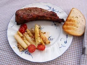 Marinierter Spanferkelnacken auf thailändische Art  (moo han dông) - Rezept