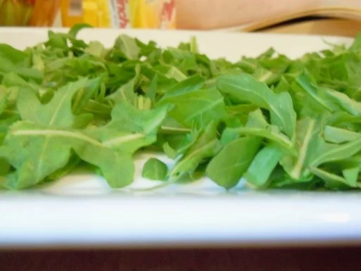 Rezept: Feta im Speckmantel auf Salat Bild Nr. 2 Feta im Speckmantel auf Salat - Rezept - Bild Nr. 2