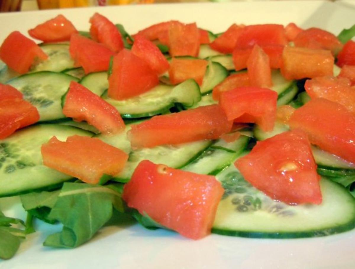 Feta im Speckmantel auf Salat - Rezept - Bild Nr. 3