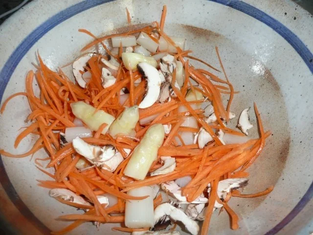 SPARGEL/Eiersalat in Filoteigkörbchen - Rezept - Bild Nr. 2